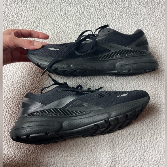 BROOKS ADRENALINE GTS WORKOUT SNEAKERS MENS 9 - Picture 4 of 6